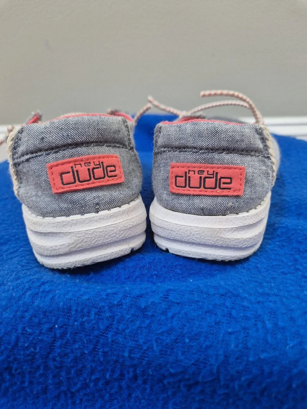 Hey Dude Wendy Chambray Youth Size 12 Kids Grey Pink Chambray EUC